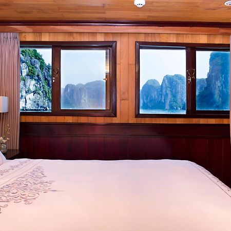 Aphrodite Cruise Ha Long Exterior photo