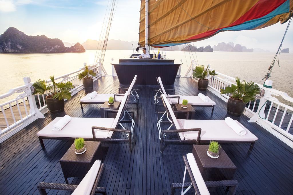 Aphrodite Cruise Ha Long Exterior photo