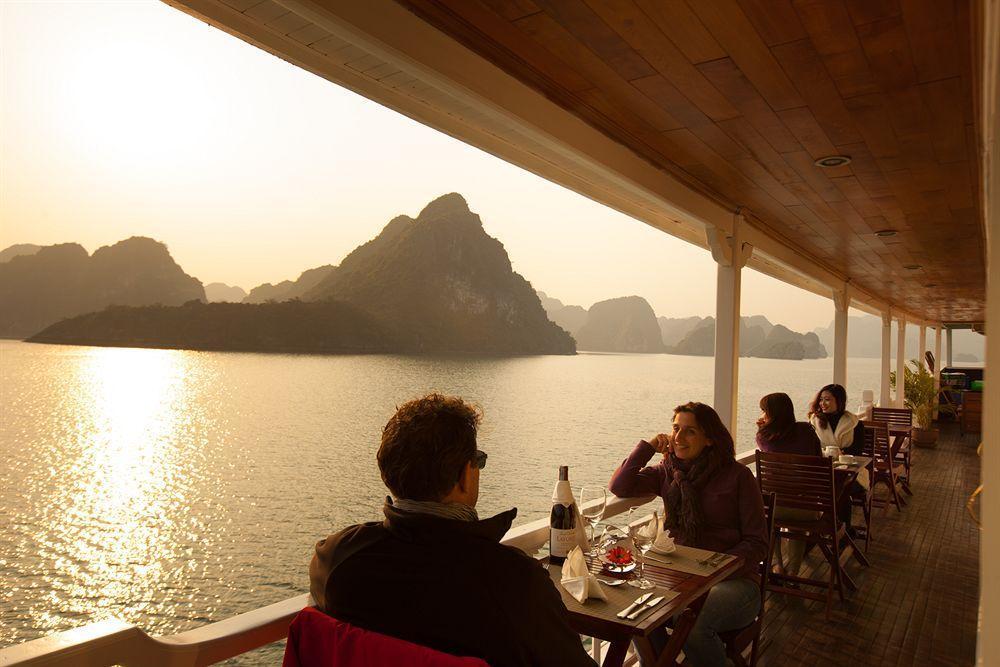 Aphrodite Cruise Ha Long Exterior photo